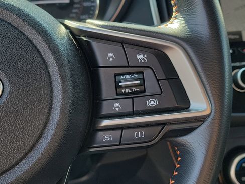 Used 2022 Subaru Crosstrek 2.5i Limited w/ Moonroof Package 2 image 32