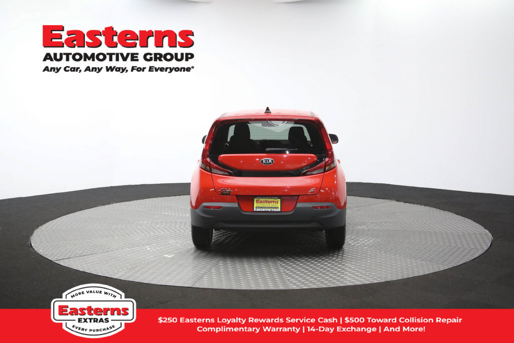 Used 2020 Kia Soul S FWD image 36