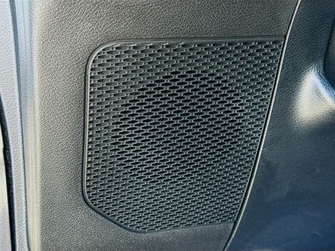 Used 2020 Jeep Gladiator Sport w/ Quick Order Package 24S image 23