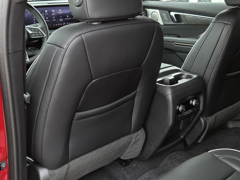 New 2026 Buick Enclave Avenir w/ Super Cruise Package FWD image 20