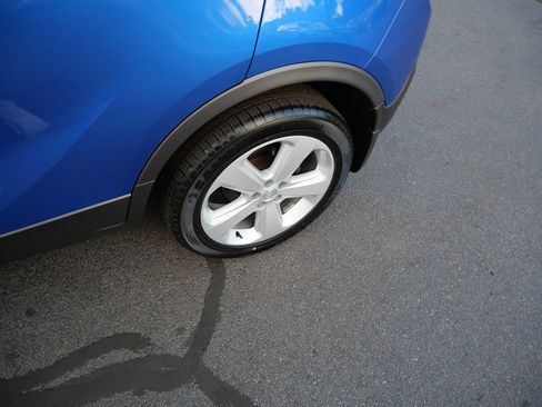 Used 2016 Buick Encore Convenience image 37