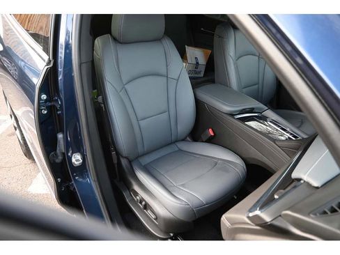 Used 2023 Buick Enclave Essence w/ Experience Buick Package image 16