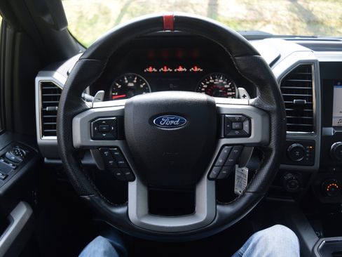 Used 2017 Ford F150 Raptor w/ Equipment Group 801A Mid image 4