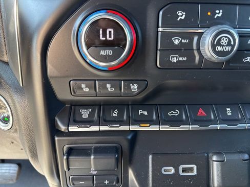 Used 2022 Chevrolet Silverado 3500 LTZ w/ LTZ Texas Edition AWD/4WD image 42