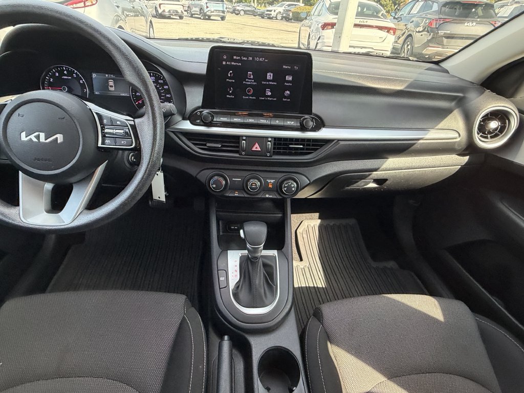 Certified 2024 Kia Forte LXS FWD image 15