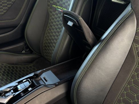 Used 2017 Lamborghini Huracan LP 610-4 image 22