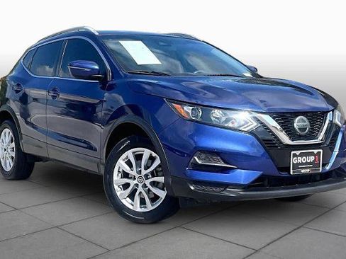 Certified 2020 Nissan Rogue Sport SV FWD image 3