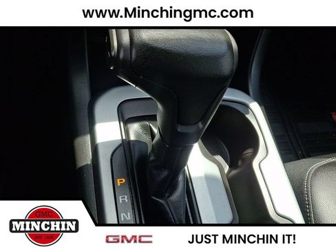 Used 2016 Chevrolet Colorado LT w/ Midnight Edition AWD/4WD image 14