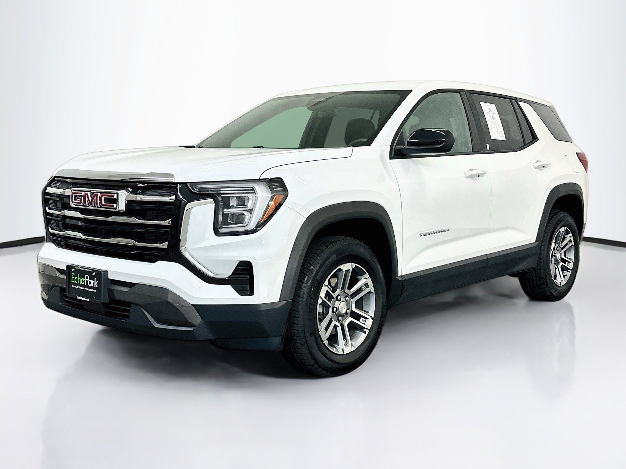 Used 2026 GMC Terrain Elevation AWD/4WD image 3