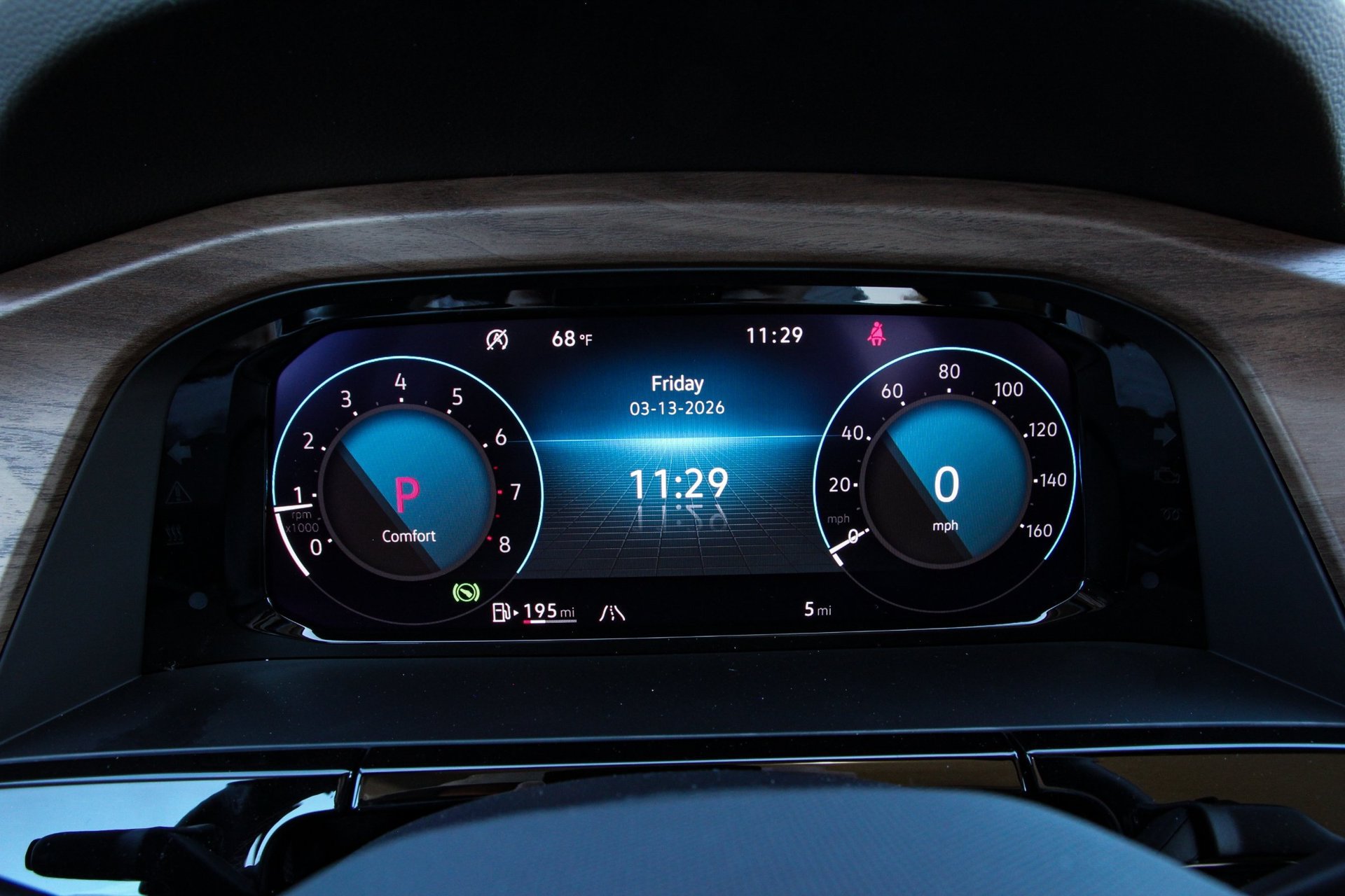Certified 2026 Volkswagen Atlas SE FWD image 18