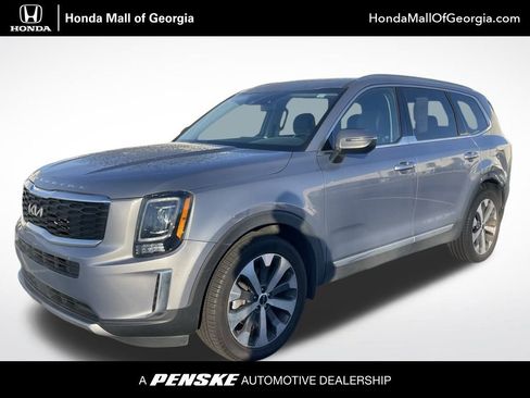 Used 2022 Kia Telluride S image 1