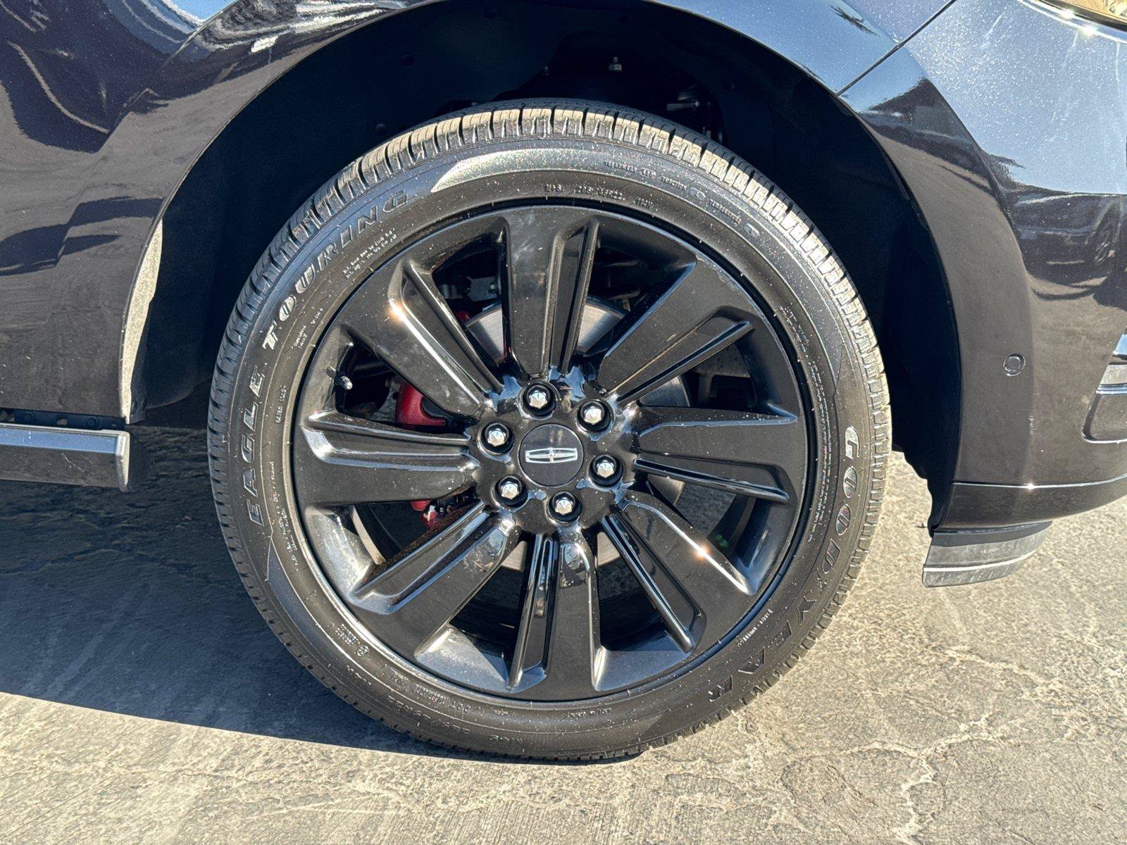 Used 2022 Lincoln Navigator L Reserve AWD/4WD image 6