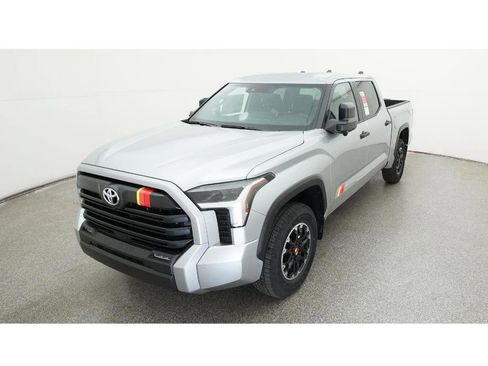 New 2026 Toyota Tundra SR5 AWD/4WD image 16