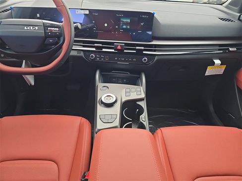 New 2026 Kia Sportage SX Prestige image 15