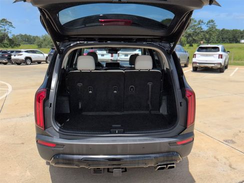 Used 2021 Kia Telluride EX w/ EX Premium Package AWD/4WD image 7