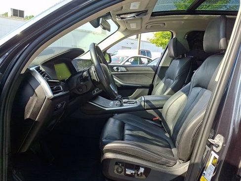 Used 2022 BMW X7 xDrive40i w/ Premium Package AWD/4WD image 13