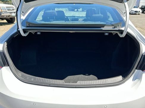 Used 2024 Chevrolet Malibu LT w/ Sport Edition FWD image 24