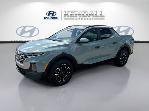 Used 2024 Hyundai Santa Cruz SEL w/ Activity Package FWD image 3