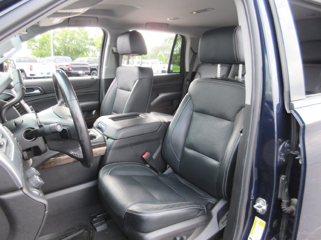 Used 2020 Chevrolet Tahoe LS AWD/4WD image 16
