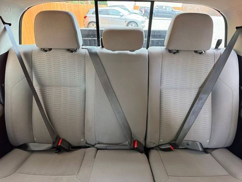 Used 2019 Toyota Tacoma SR5 RWD image 27