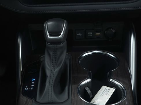 Used 2021 Toyota Highlander Platinum image 20