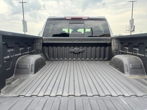 Used 2026 Chevrolet Silverado 1500 LTZ AWD/4WD image 10