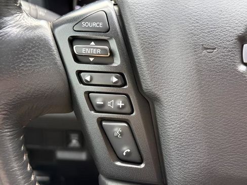 Used 2022 Nissan Frontier SV RWD image 29