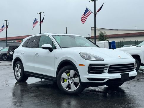 Used 2019 Porsche Cayenne E-Hybrid AWD/4WD image 1