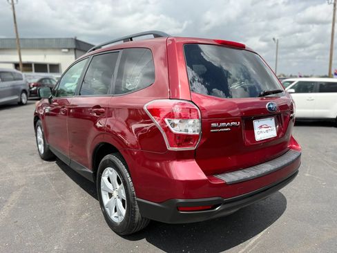 Used 2015 Subaru Forester 2.5i Premium AWD/4WD image 10