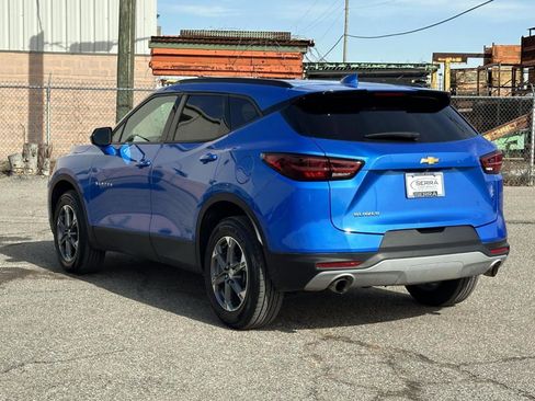 Certified 2024 Chevrolet Blazer LT w/ Convenience Package image 3