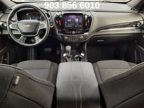 Used 2023 Chevrolet Traverse LT w/ Rear Camera Mirror Package image 15