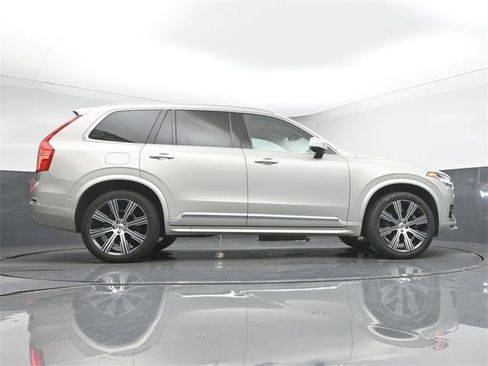 Used 2022 Volvo XC90 T6 Inscription w/ Advanced Package image 45
