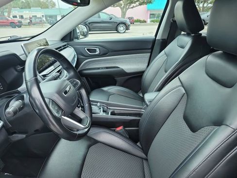 Used 2022 Jeep Compass Latitude w/ Convenience Group image 18