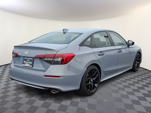 Used 2024 Honda Civic Sport image 7