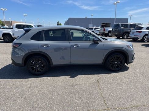 Used 2026 Honda HR-V Sport image 8