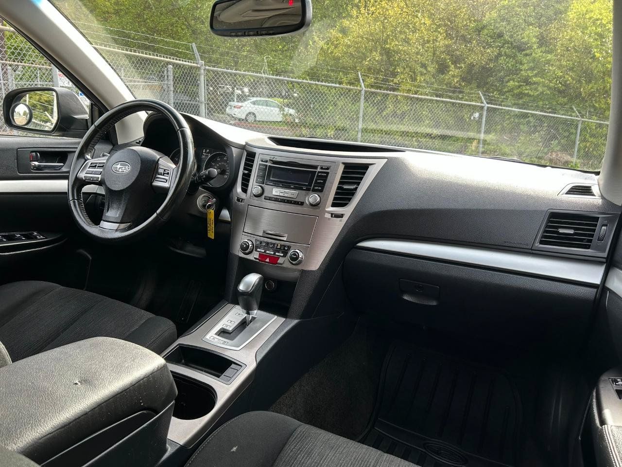 Used 2013 Subaru Outback 2.5i Premium AWD/4WD image 15