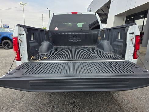 Used 2017 Ford F150 XLT image 10