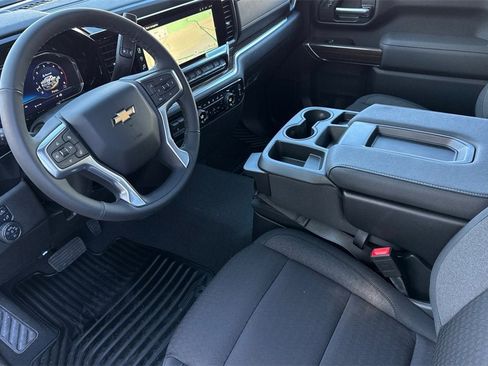 New 2025 Chevrolet Silverado 2500 LT image 10