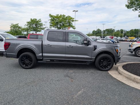 Used 2025 Ford F150 Lariat w/ Equipment Group 502A High AWD/4WD image 2