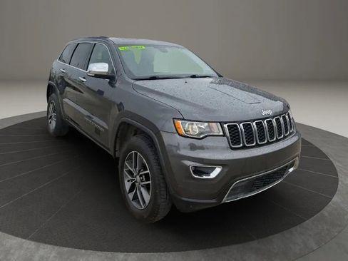 Used 2018 Jeep Grand Cherokee Limited AWD/4WD image 1