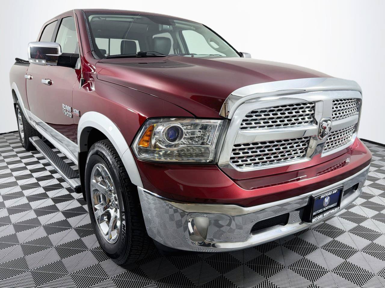 Used 2017 RAM 1500 Laramie w/ Convenience Group AWD/4WD image 29