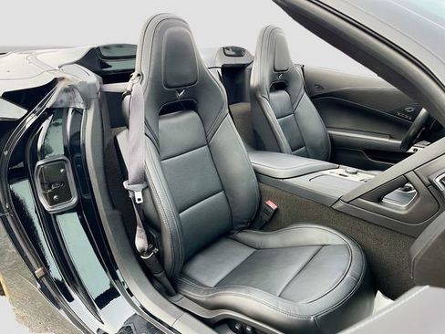 Used 2015 Chevrolet Corvette Stingray Convertible w/ 2LT Preferred Equipment Group image 25