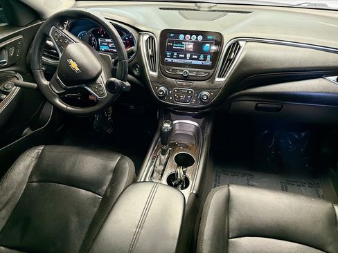Used 2016 Chevrolet Malibu Premier image 12