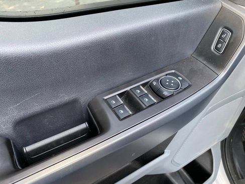Used 2024 Ford F250 XLT AWD/4WD image 13