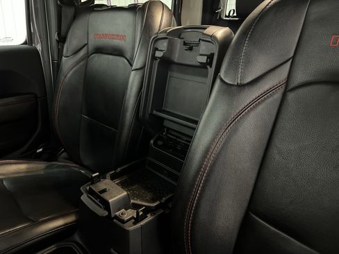 Used 2021 Jeep Gladiator Rubicon image 35