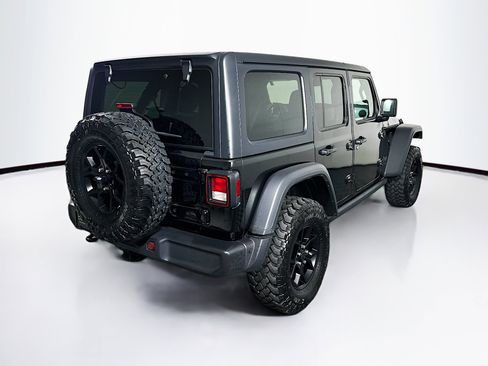 Used 2025 Jeep Wrangler Willys image 9