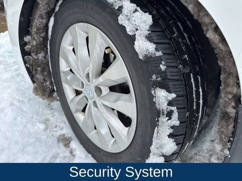 Used 2016 Kia Sedona EX image 17