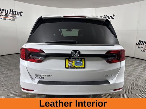 Used 2024 Honda Odyssey Sport image 6