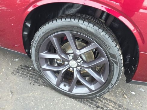 Used 2020 Dodge Challenger SXT w/ Blacktop Package image 40