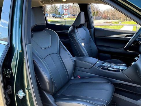 Certified 2026 INFINITI QX60 Luxe w/ Cargo Package image 27